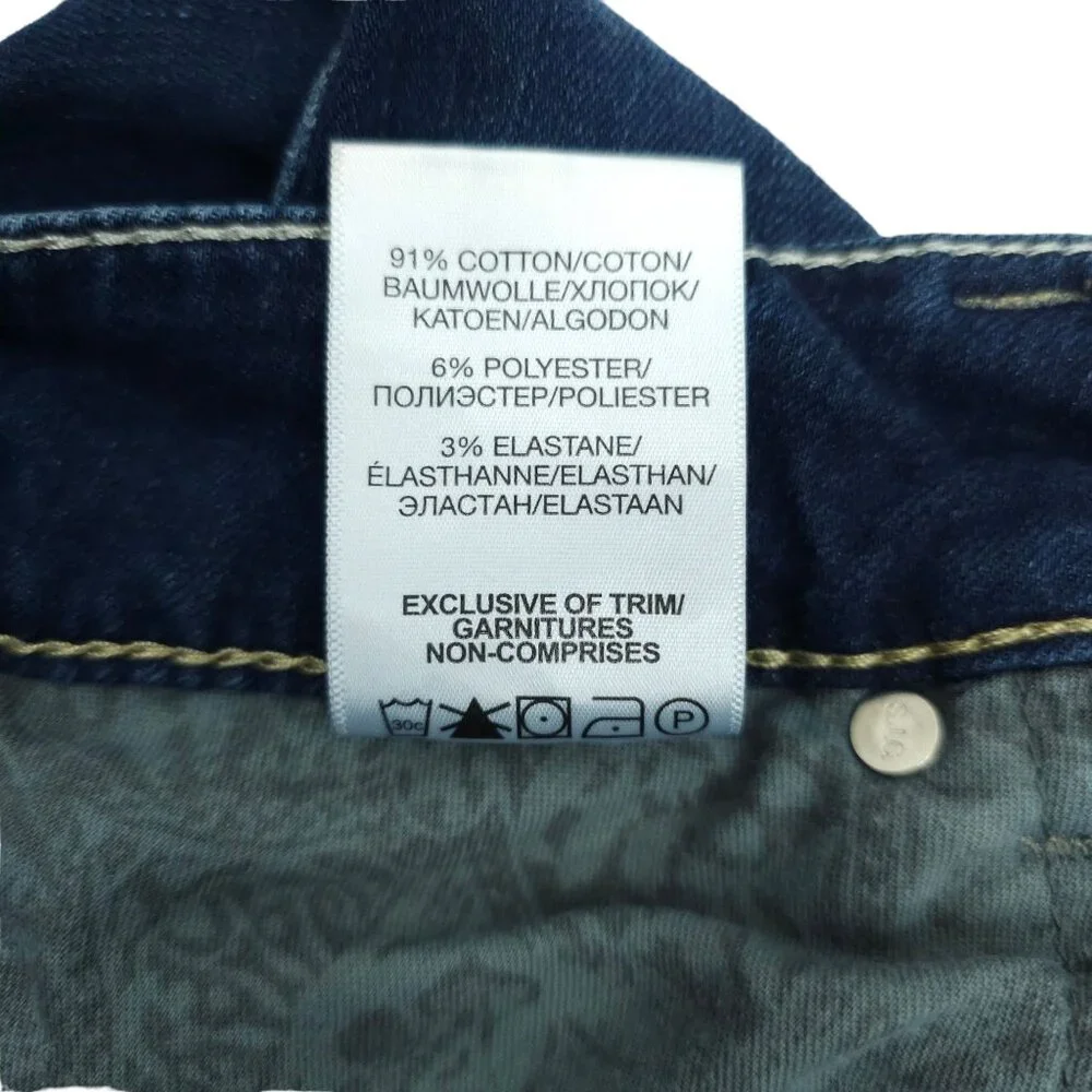 Silver Suki Mid Capri Jeans Size 29 x 22 Dark Wash Mid Rise Stretch Denim Pants